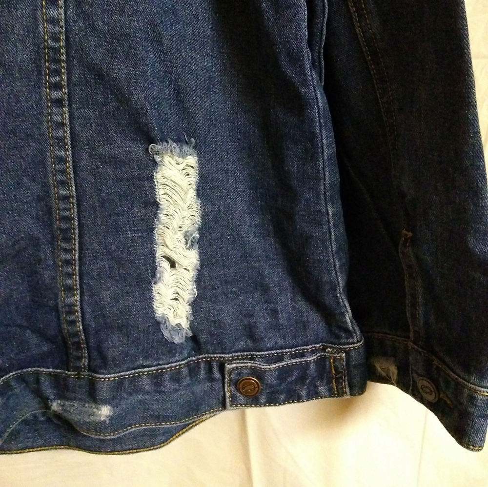 Cute New Rocker Jean Jacket Distressed Plus Size - Picture 7 of 8